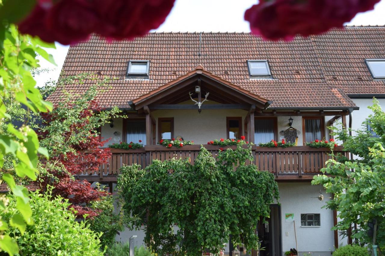 Ferienhaus & Weingut Am Steingebiss Billigheim-Ingenheim Exterior photo