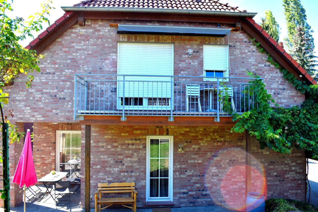 Ferienhaus & Weingut Am Steingebiss Billigheim-Ingenheim Exterior photo